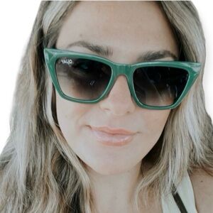 QUAY Call The Shots Sunglasses Monstera Green Frame Green Gradient Lens NWT